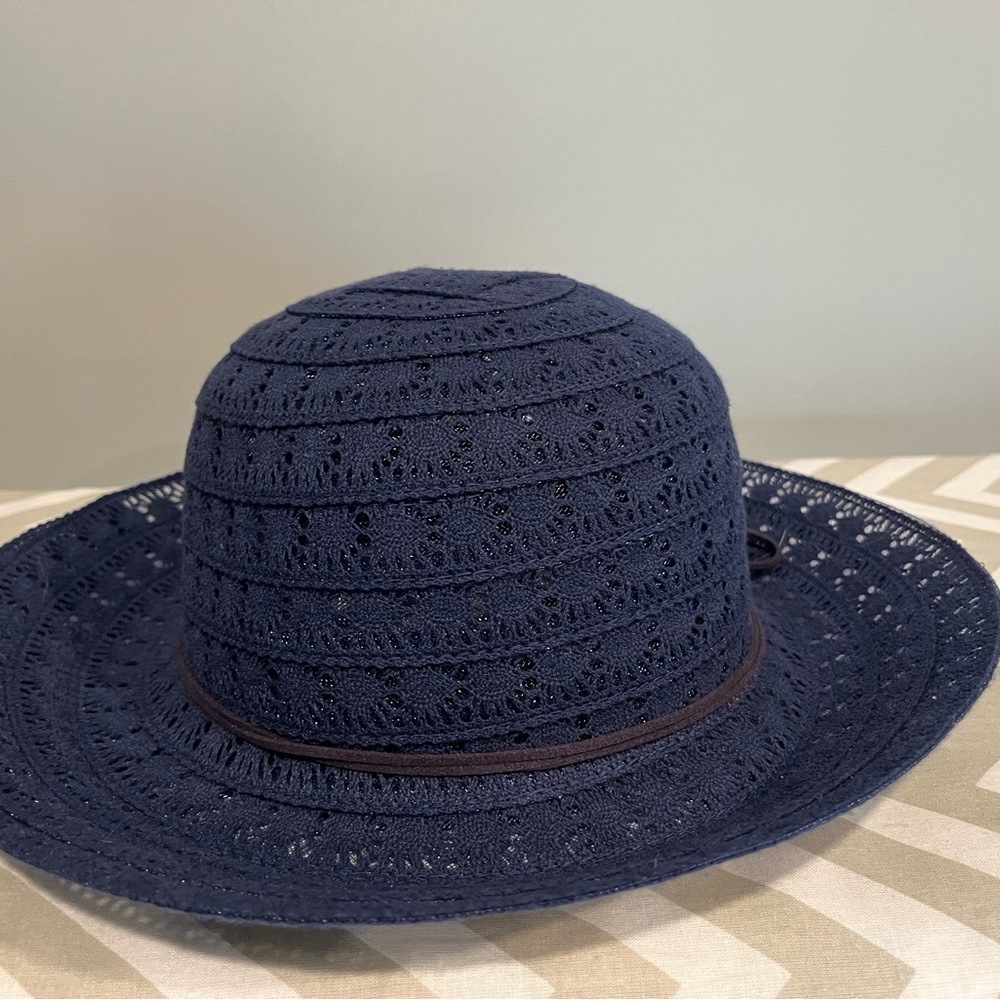 Elegant Navy Blue Women's Sun Hat